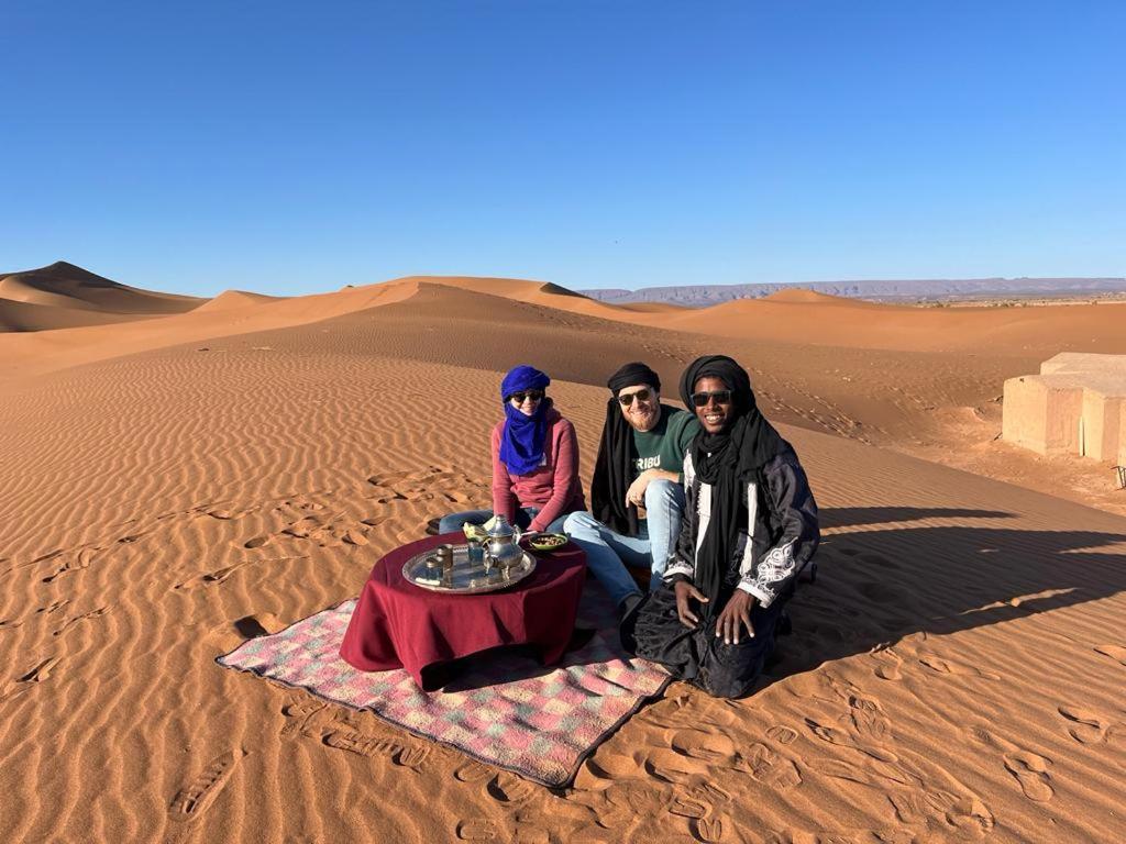 Bivouac Voyagealadin Hotel M'Hamid Eksteriør billede